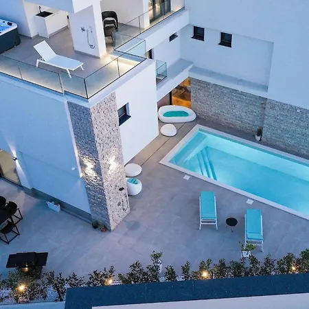 Fortunal Hotel